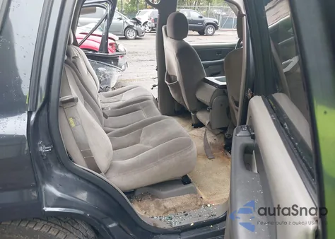 2003 GMC Yukon Sle z USA, uszkodzony, nr VIN 1GKEC13V03J339970